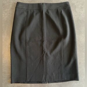 LOFT Pencil Skirt - Black - Size 6
